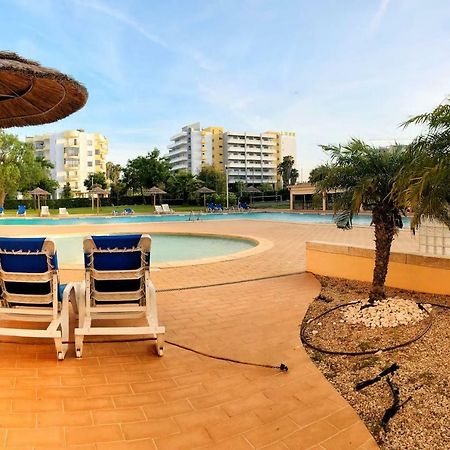 Amazing Apartment In Praia Da Rocha Portimao Exterior photo
