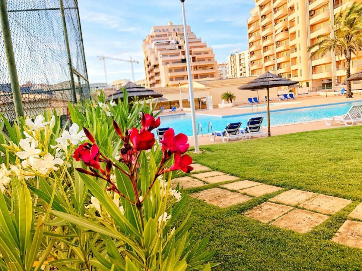 Amazing Apartment In Praia Da Rocha Portimao Exterior photo